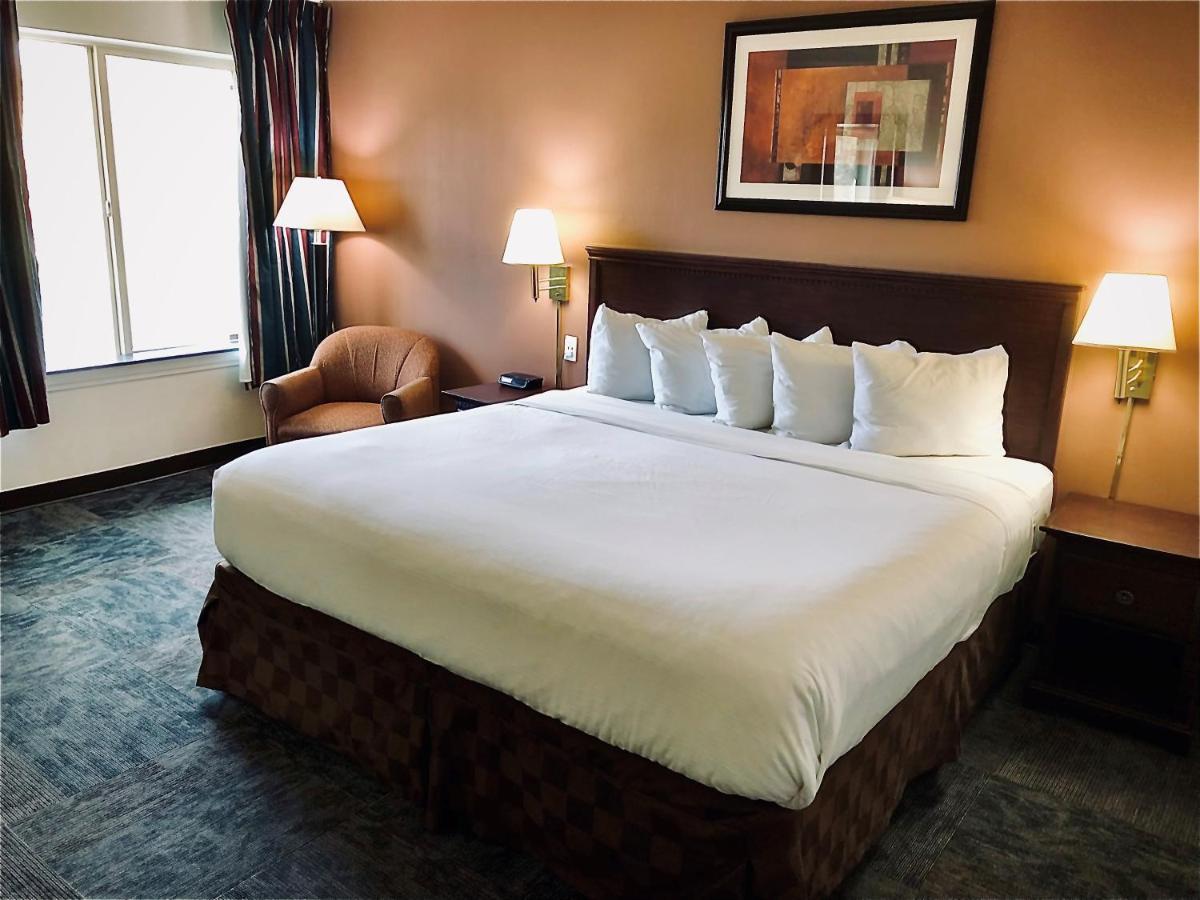 Ramada By Wyndham Spokane Valley Eksteriør bilde