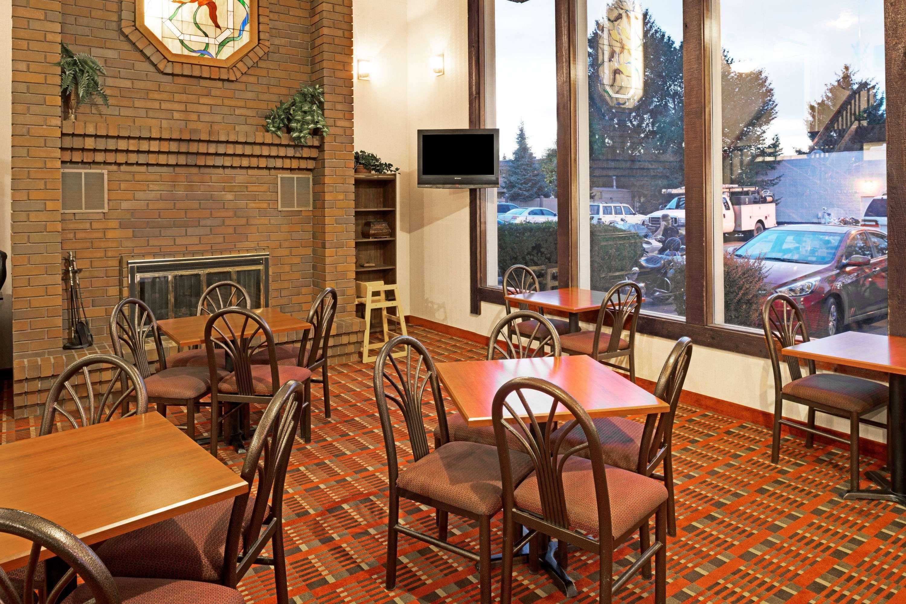 Ramada By Wyndham Spokane Valley Eksteriør bilde